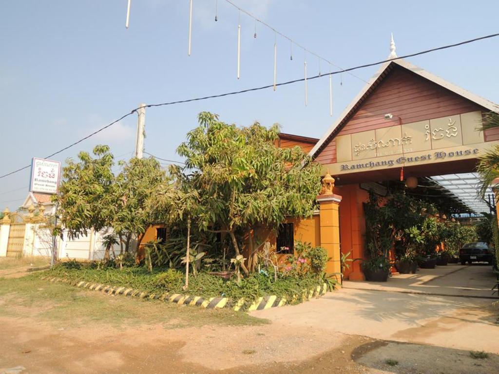 Ramchang Guesthouse Battambang Bagian luar foto